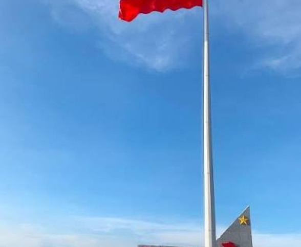 Báo Giá Cột Cờ Inox  ngoài trời Đồng Nai